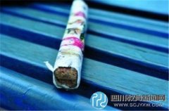 小學(xué)生不會做題被老師打腫雙腿 校長稱很